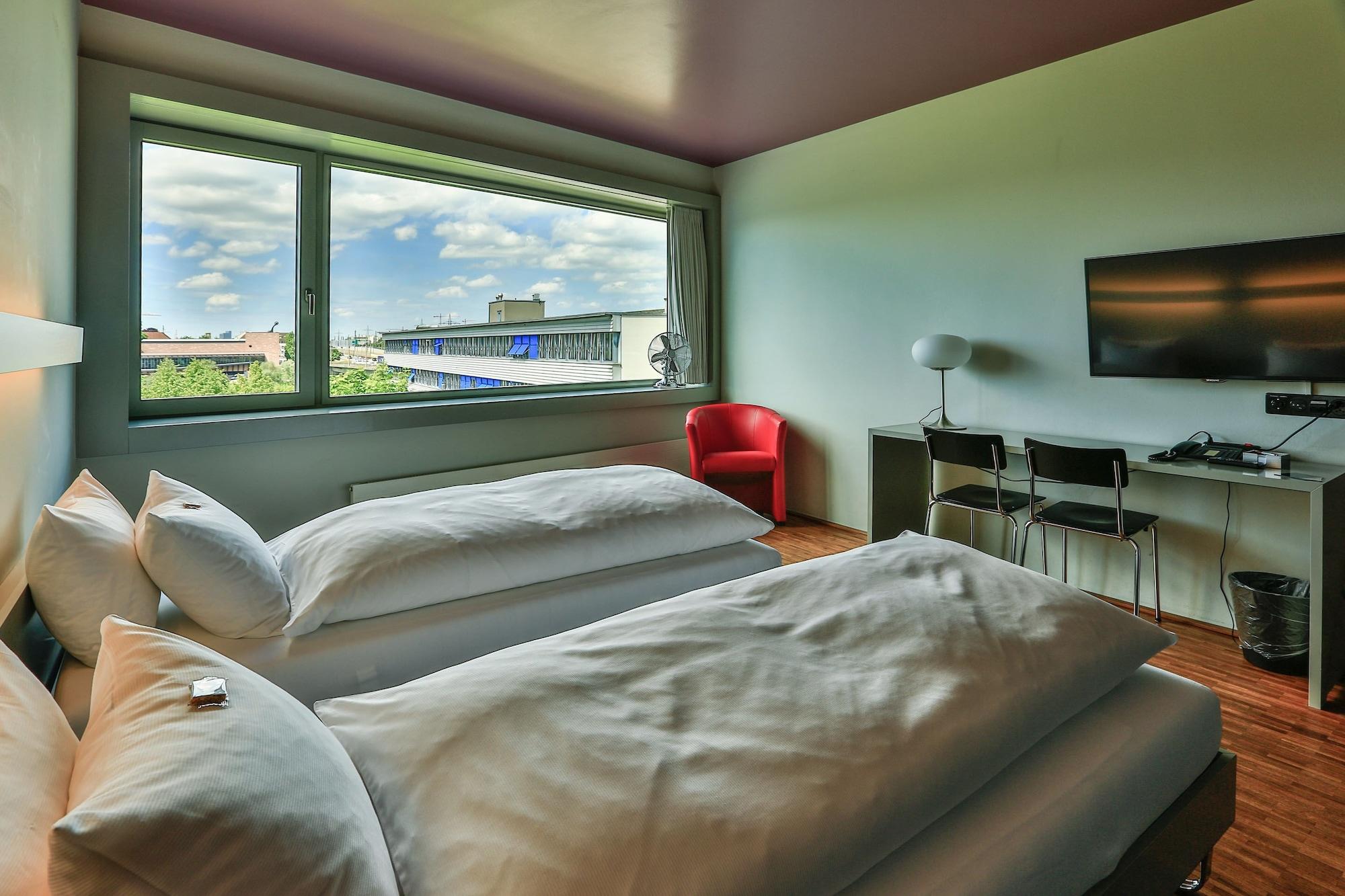 Dasbreitehotel Am Rhein Basel Eksteriør billede