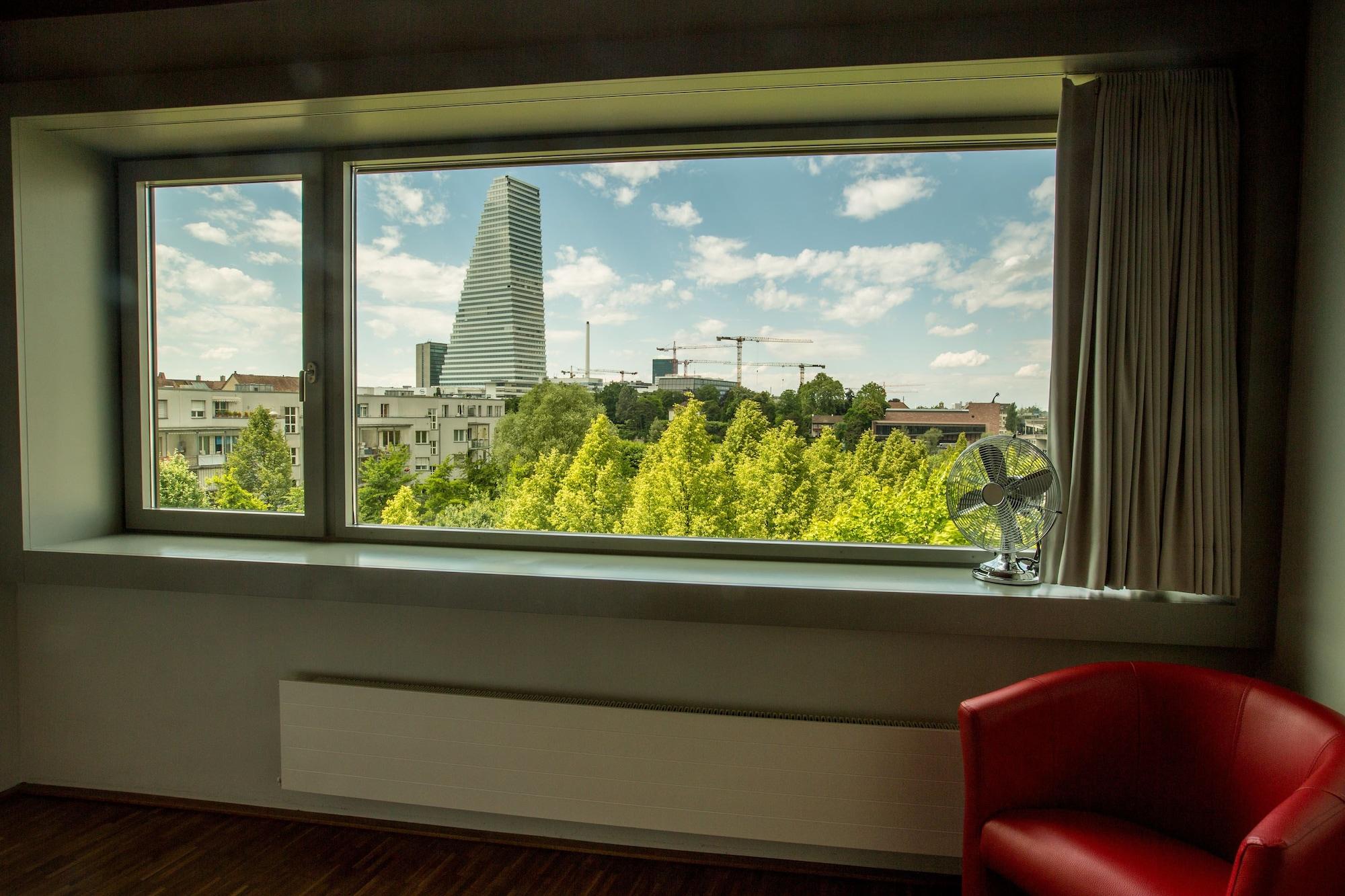 Dasbreitehotel Am Rhein Basel Eksteriør billede