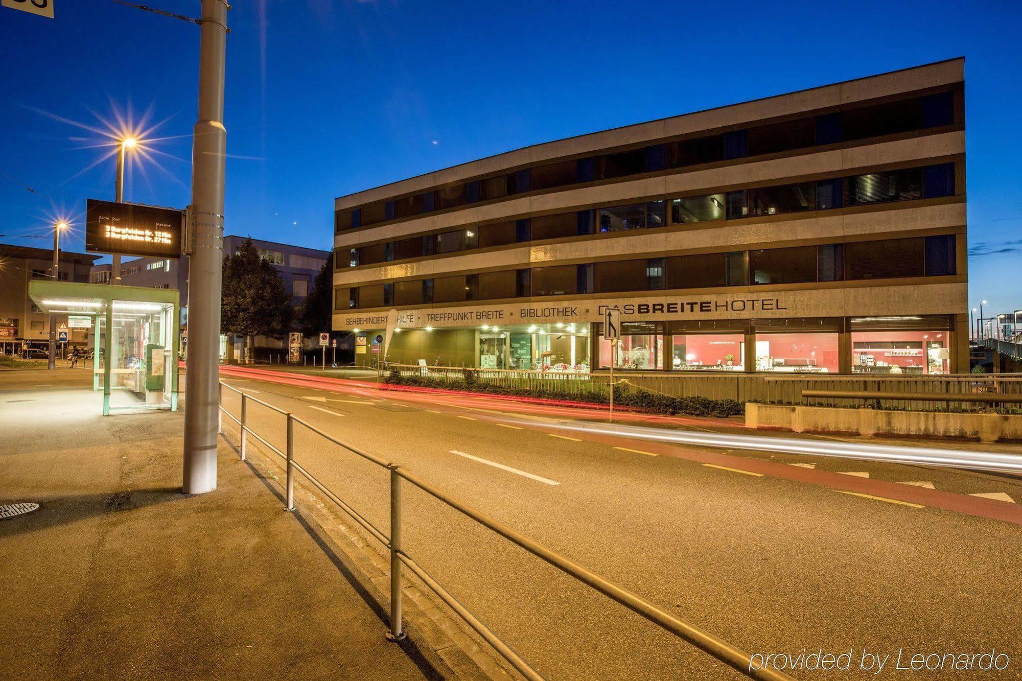 Dasbreitehotel Am Rhein Basel Eksteriør billede